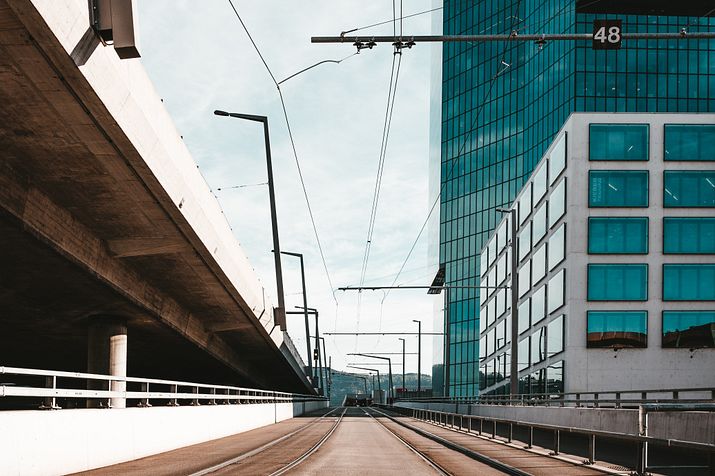 Dienstleistungen Dienstleistungen