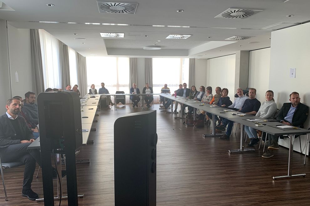 Angebot «E-Ladestationen» und «Einkaufs-Pool» für Mitglieder